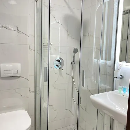 Hotel Grand Christer *