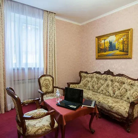 Grand Christer Hotel